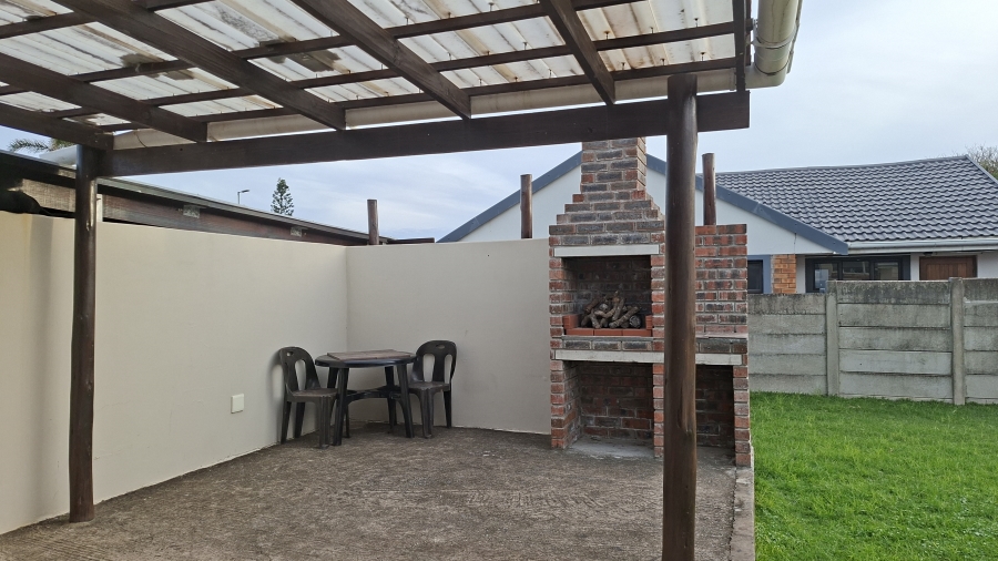 3 Bedroom Property for Sale in Gonubie Eastern Cape